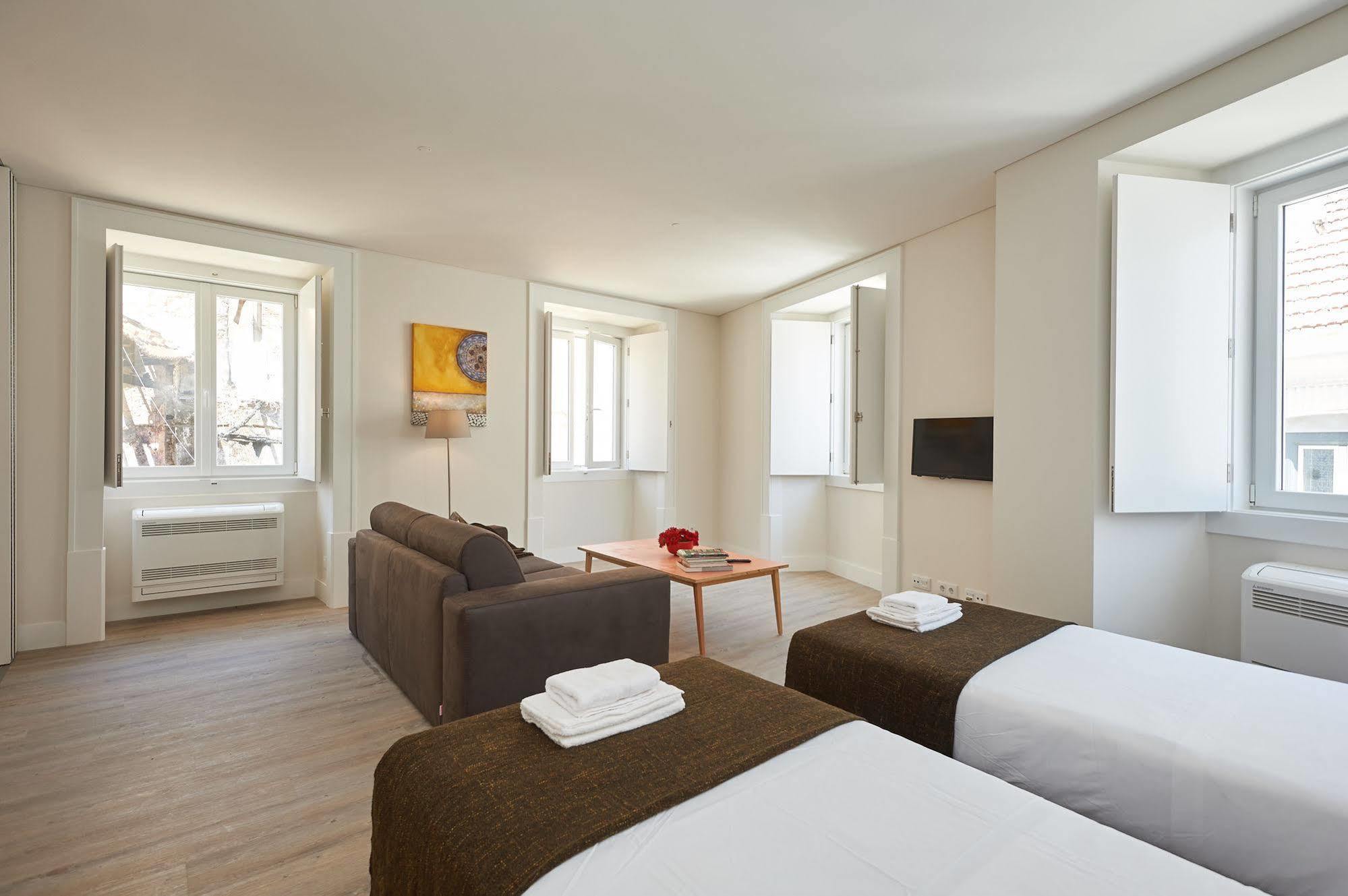 Hello Lisbon Santos Azulejos Apartments Εξωτερικό φωτογραφία