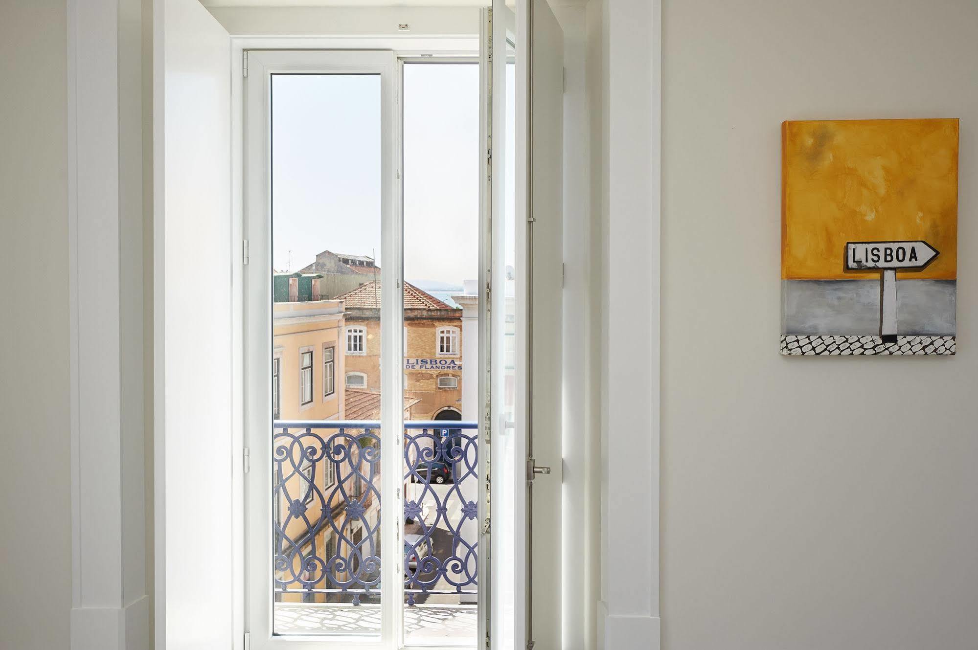 Hello Lisbon Santos Azulejos Apartments Εξωτερικό φωτογραφία